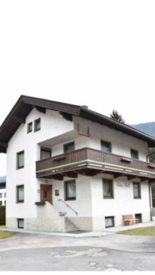 Appartement Haus Hell à Mayrhofen Extérieur photo
